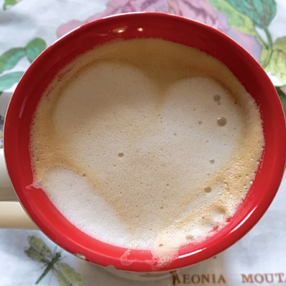 Meet your Posher, Lily - Picture 1 of 1